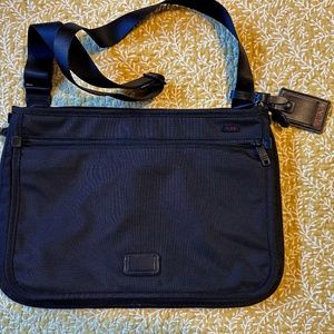 Tumi Messenger Bag/Briefcase